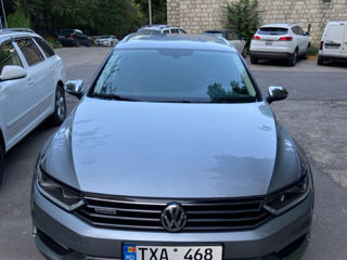 Volkswagen Passat foto 1