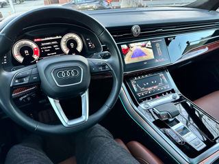 Audi Q7 foto 8