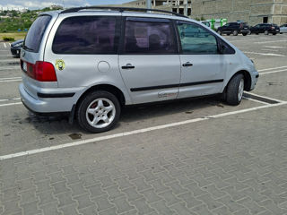 Volkswagen Sharan foto 0