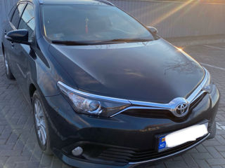 Toyota Auris foto 4