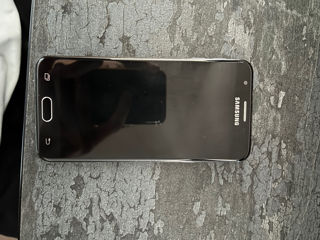 Продам Samsung j5 prime