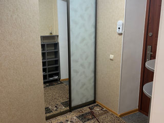 Apartament cu 1 cameră, 40 m², Centru, Chișinău foto 3