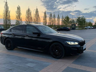 BMW 5 Series foto 6