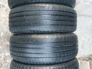 225/45/ R19- Pirelli.