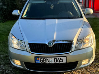 Skoda Octavia foto 2