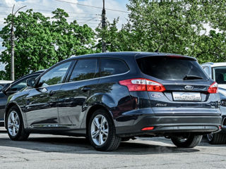 Ford Focus фото 5