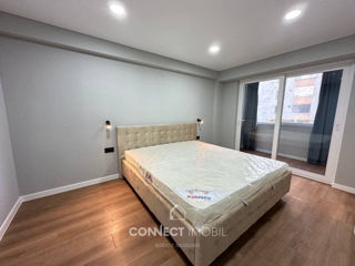 Apartament cu 2 camere, 65 m², Poșta Veche, Chișinău foto 3