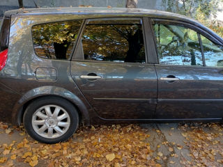 Renault Grand Scenic foto 4