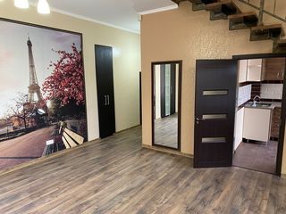 Apartament cu 3 camere, 79 m², Centru, Chișinău foto 3