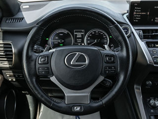 Lexus NX Series foto 8