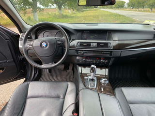 BMW 5 Series foto 6