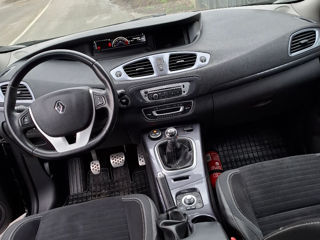 Renault Scenic foto 10