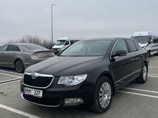 Skoda Superb foto 2