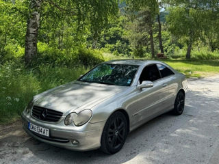 Mercedes CLK-Class foto 2