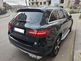 Mercedes GLC foto 6