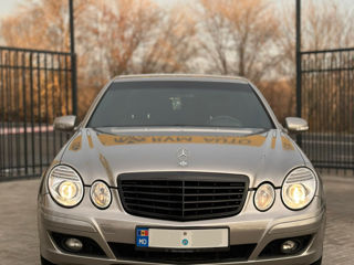 Mercedes E-Class foto 2