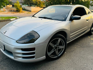 Mitsubishi Eclipse foto 2