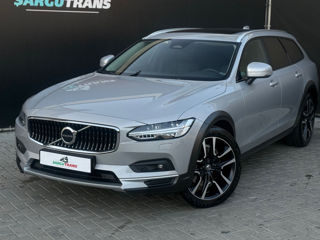 Volvo V90 Cross Country foto 2