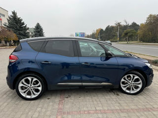 Renault Scenic foto 8