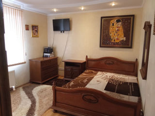 Casa,in 3 niveluri,Stauceni,str.Dacia, 286m2+ 6 ari.Urgent. foto 5