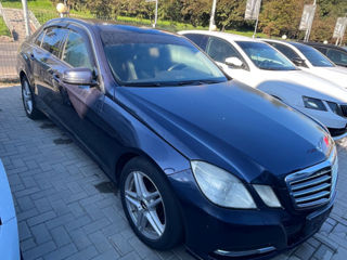 Mercedes E-Class foto 2