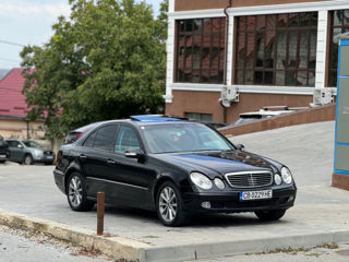 Mercedes E-Class foto 7