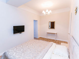 Chirie. Apartament delux cu 2 camere+garderoba (1luna-6luni) foto 5