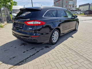 Ford Mondeo foto 12