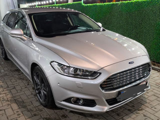 Ford Mondeo foto 2