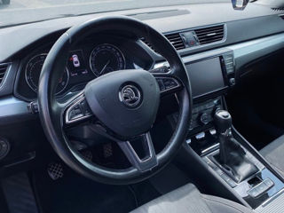 Skoda Superb foto 5