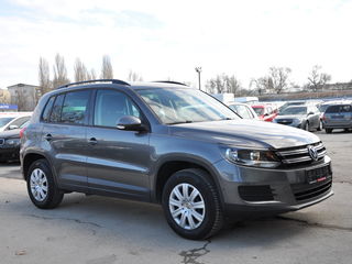 Volkswagen Tiguan foto 4