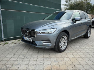 Volvo XC60 foto 1