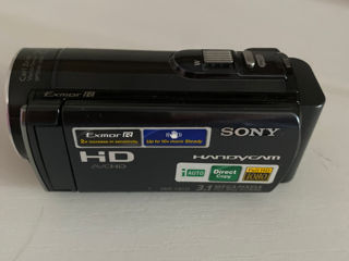 Продаётся новая FULL HD видеокамера Sony HDR CX -115 E.