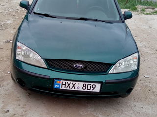 Ford Mondeo foto 3