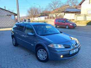 Renault Megane foto 6