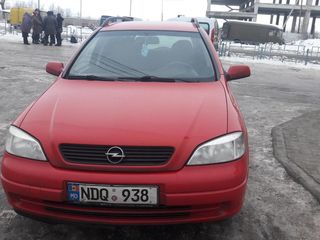 Opel Astra foto 2