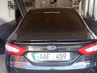 Ford Fusion foto 6