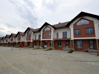 Se vinde Townhouse în 3 nivele,181 mp,amplasat în or. Durlești, str. N. Dimo! foto 15