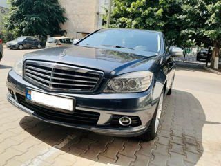 Mercedes C-Class foto 8