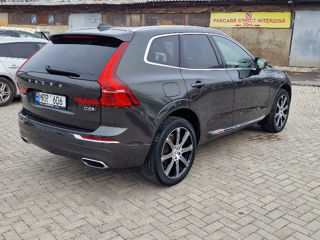 Volvo XC60 foto 3