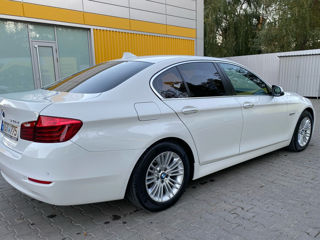 BMW 5 Series foto 5