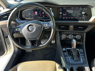 Volkswagen Jetta foto 9