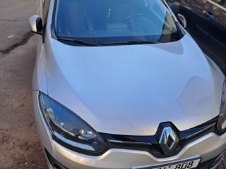 Renault Megane foto 2