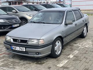 Opel Vectra foto 2