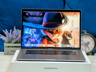 MacBook Pro 15 Retina 2019 (Core i7 9750H/16Gb Ram/512Gb SSD/Radeon Pro 555X/15.4" Retina) foto 4