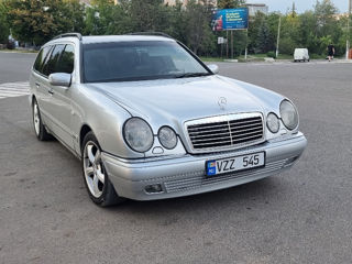 Mercedes E-Class