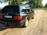 Volkswagen Passat foto 3