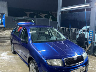 Skoda Fabia foto 2