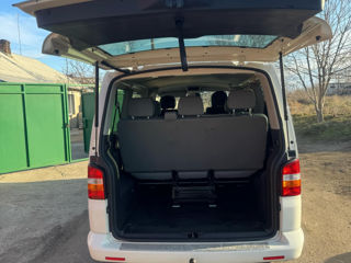 Volkswagen Caravelle foto 10