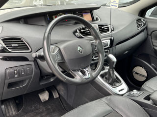 Renault Grand Scenic foto 9